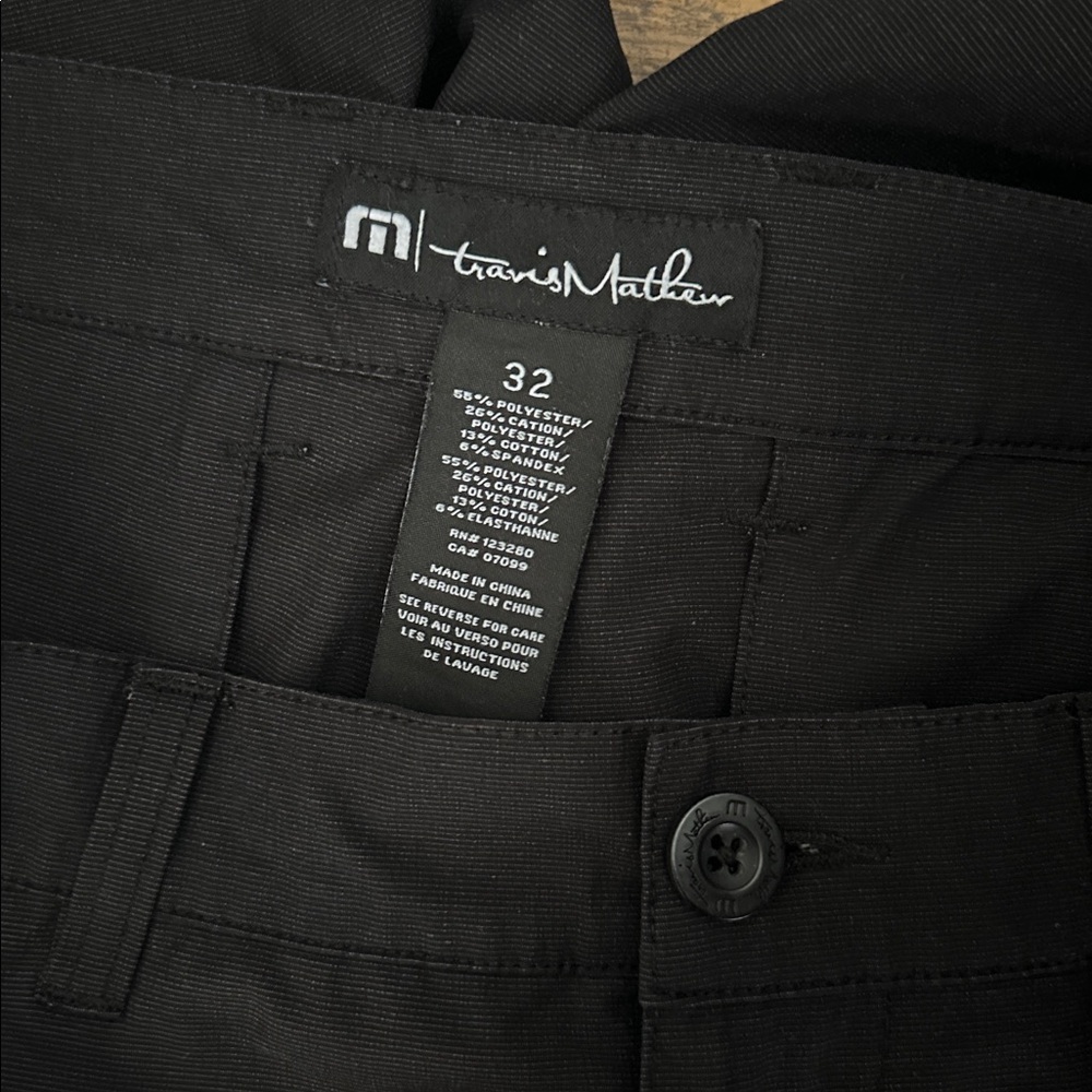 Travis Mathew Golf Shorts - Picture 3 of 6